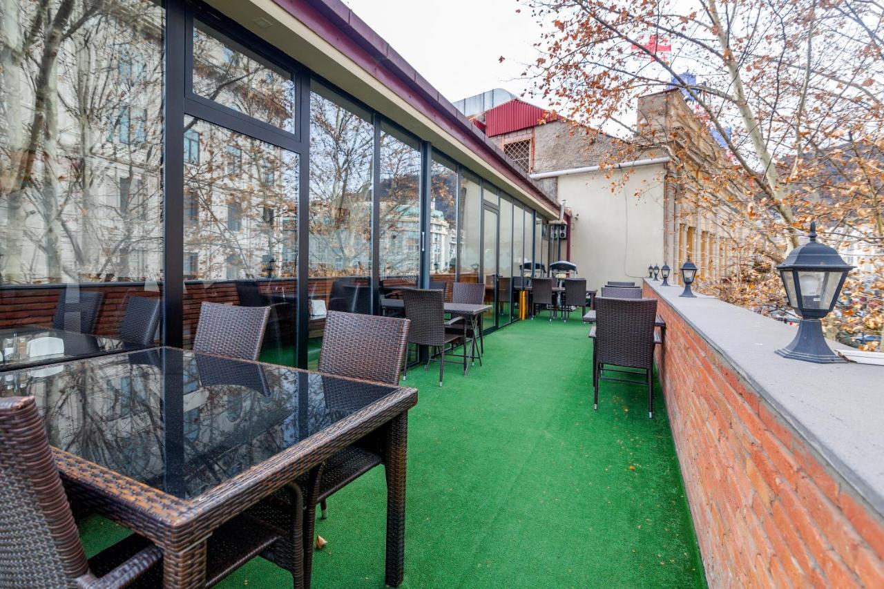 Hotel Marlyn Tiflis Exterior foto