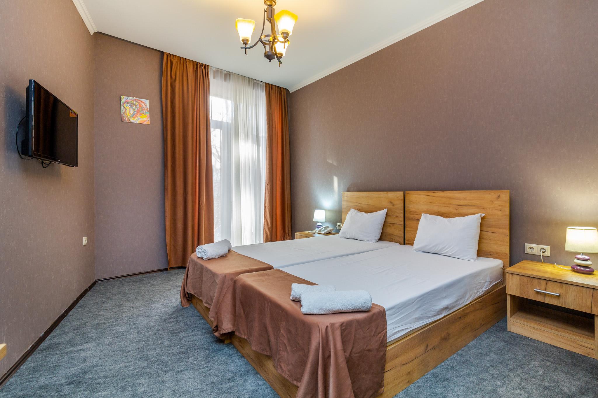 Hotel Marlyn Tiflis Exterior foto