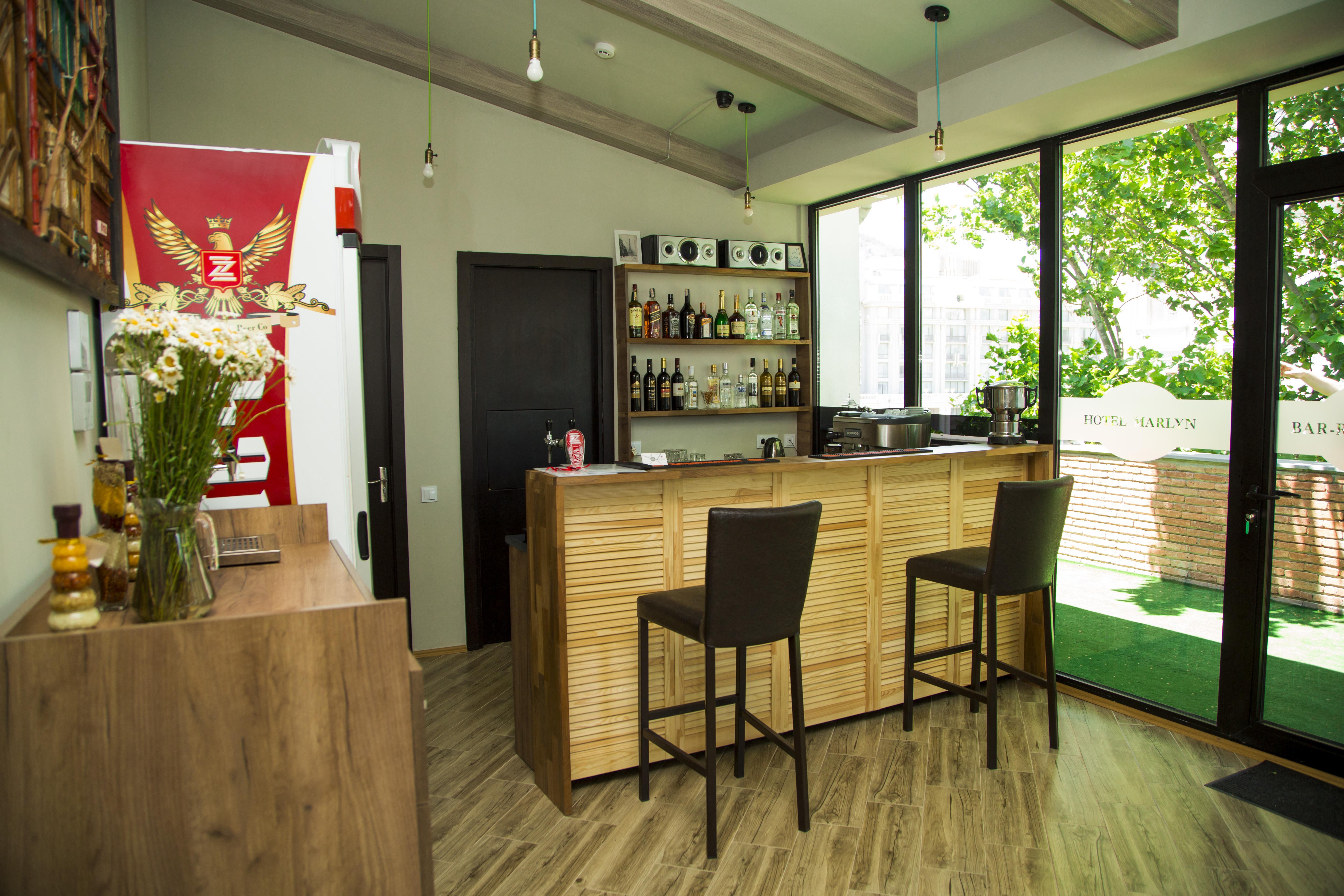 Hotel Marlyn Tiflis Exterior foto
